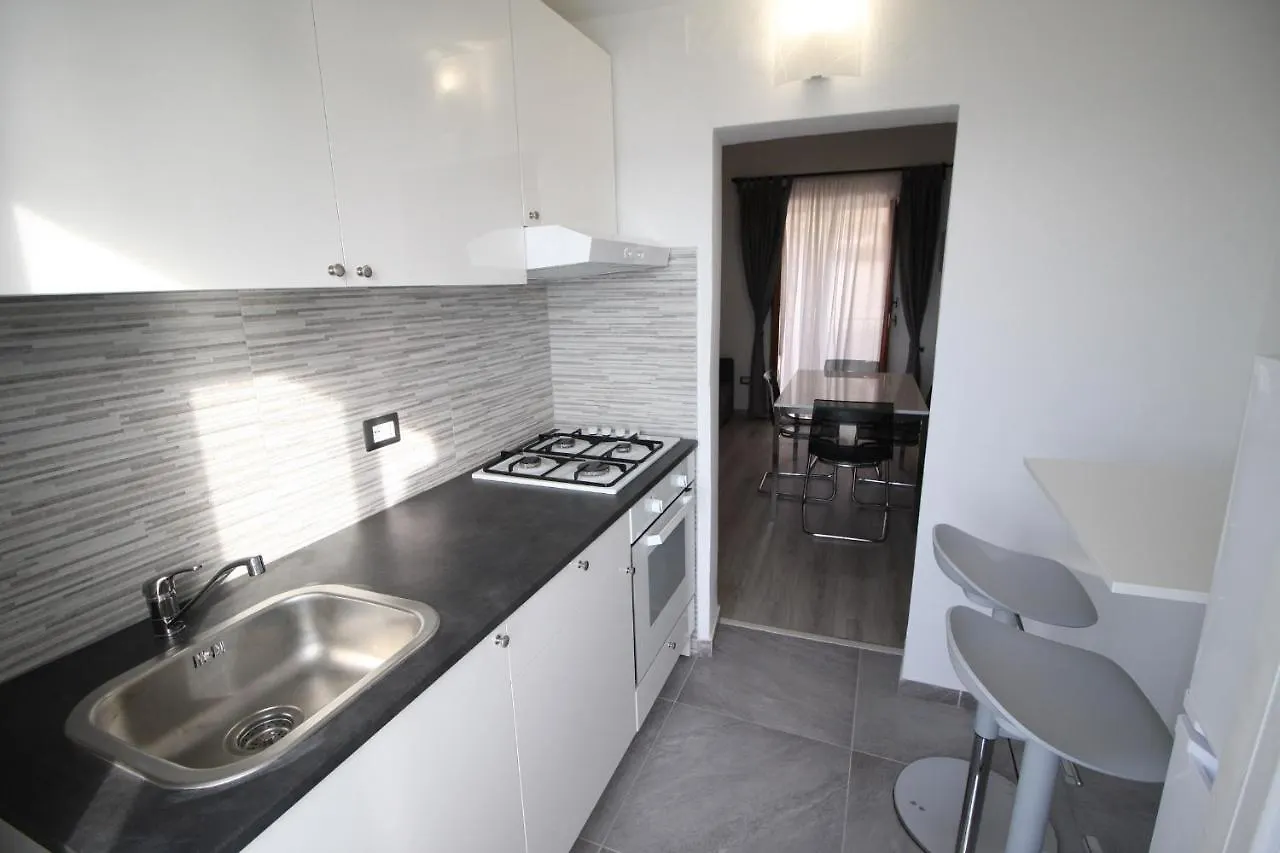 Sea Fly Balcony Apartamento Cefalú Italia
